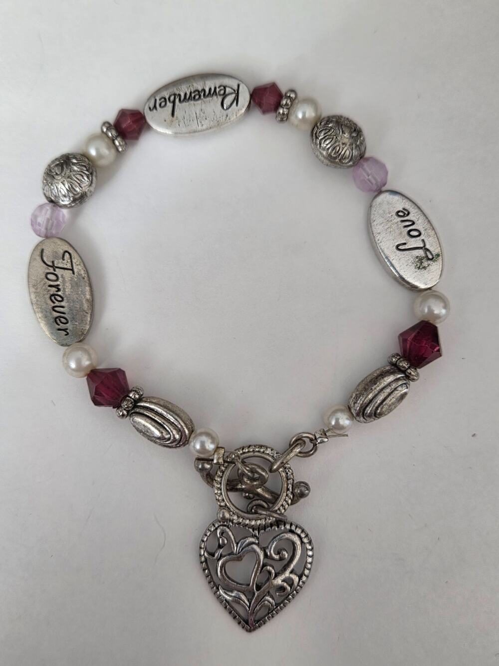 Love Forever Remember Heart Charm Pink Beaded Silver Tone Bracelet #EAB7